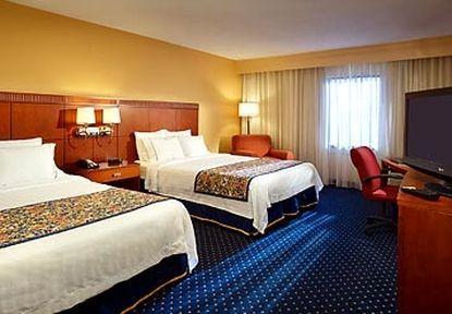 Courtyard By Marriott East Hotel 3*