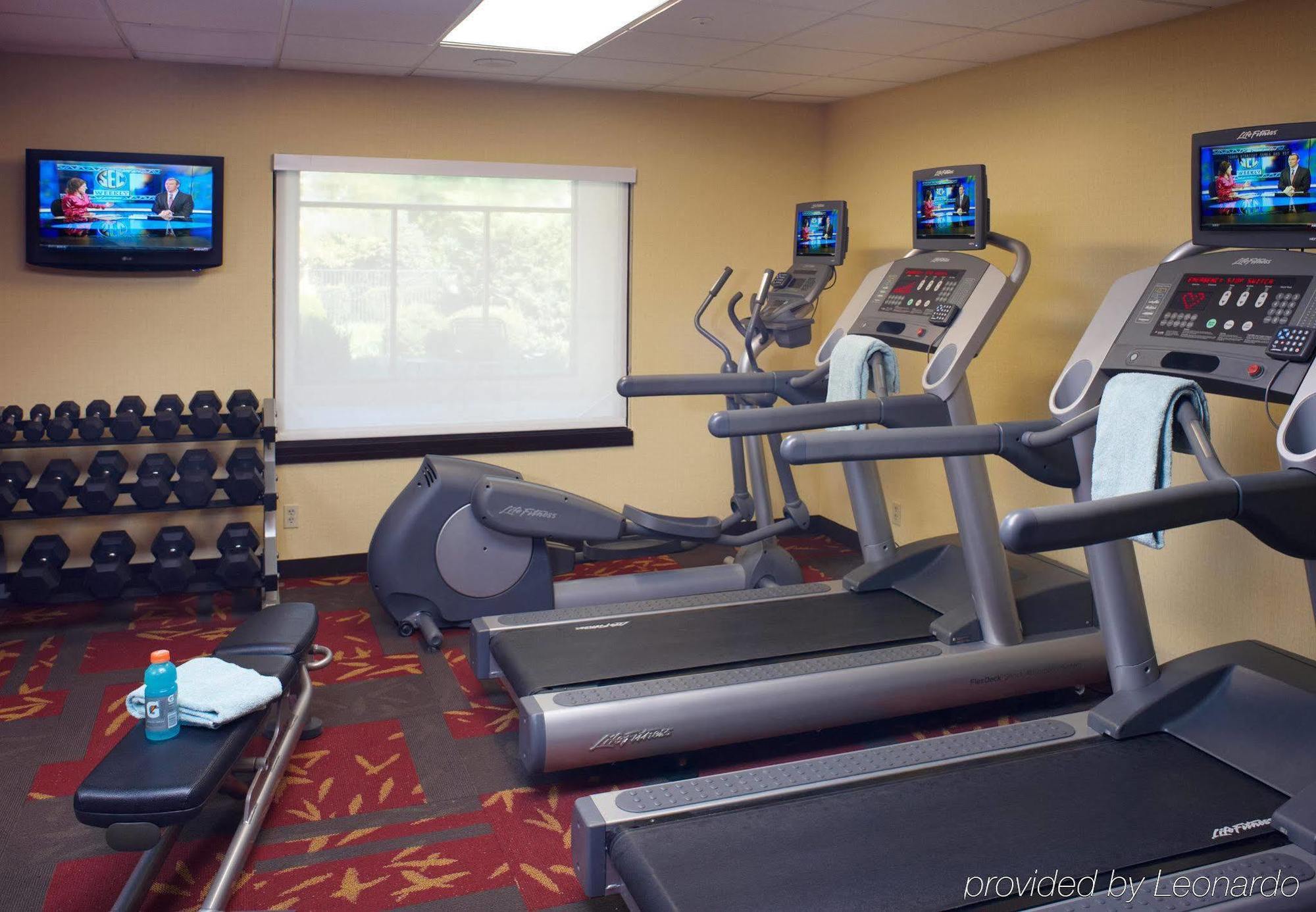 Courtyard By Marriott East Hotel 3*